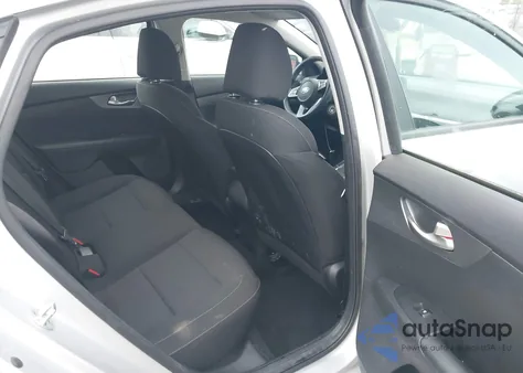 2021 Kia Forte Lxs из США, поврежденный, VIN 3KPF24AD0ME363764